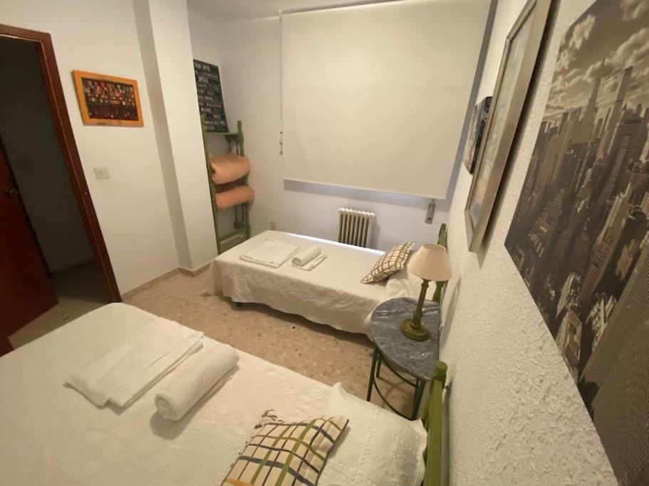Apartmán Piso En El Centro De Granada. Parking Opcional Exteriér fotografie