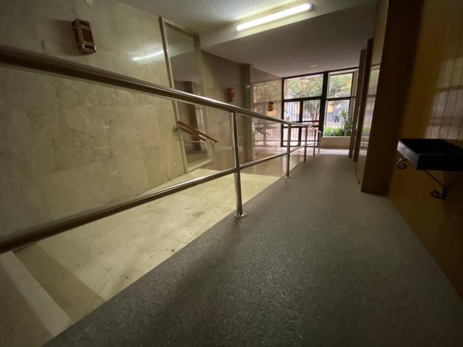 Apartmán Piso En El Centro De Granada. Parking Opcional Exteriér fotografie